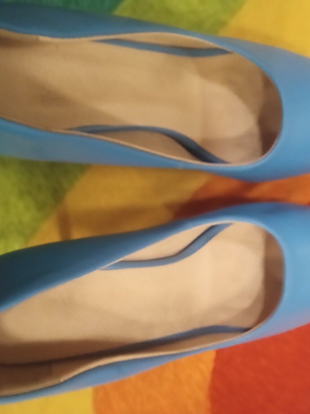 Blue - Picture 3 of 4